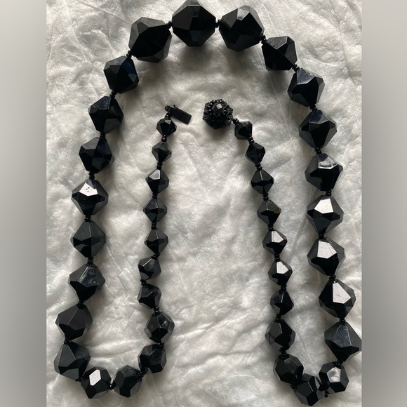 Miriam Haskell Vintage Black Triangle Bead Necklace Signed - Picture 4 of 10